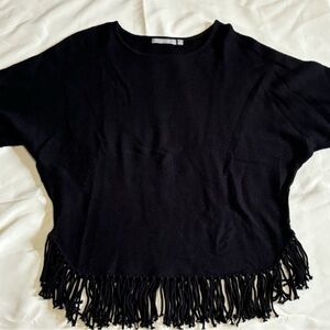 Short sleeved sweater